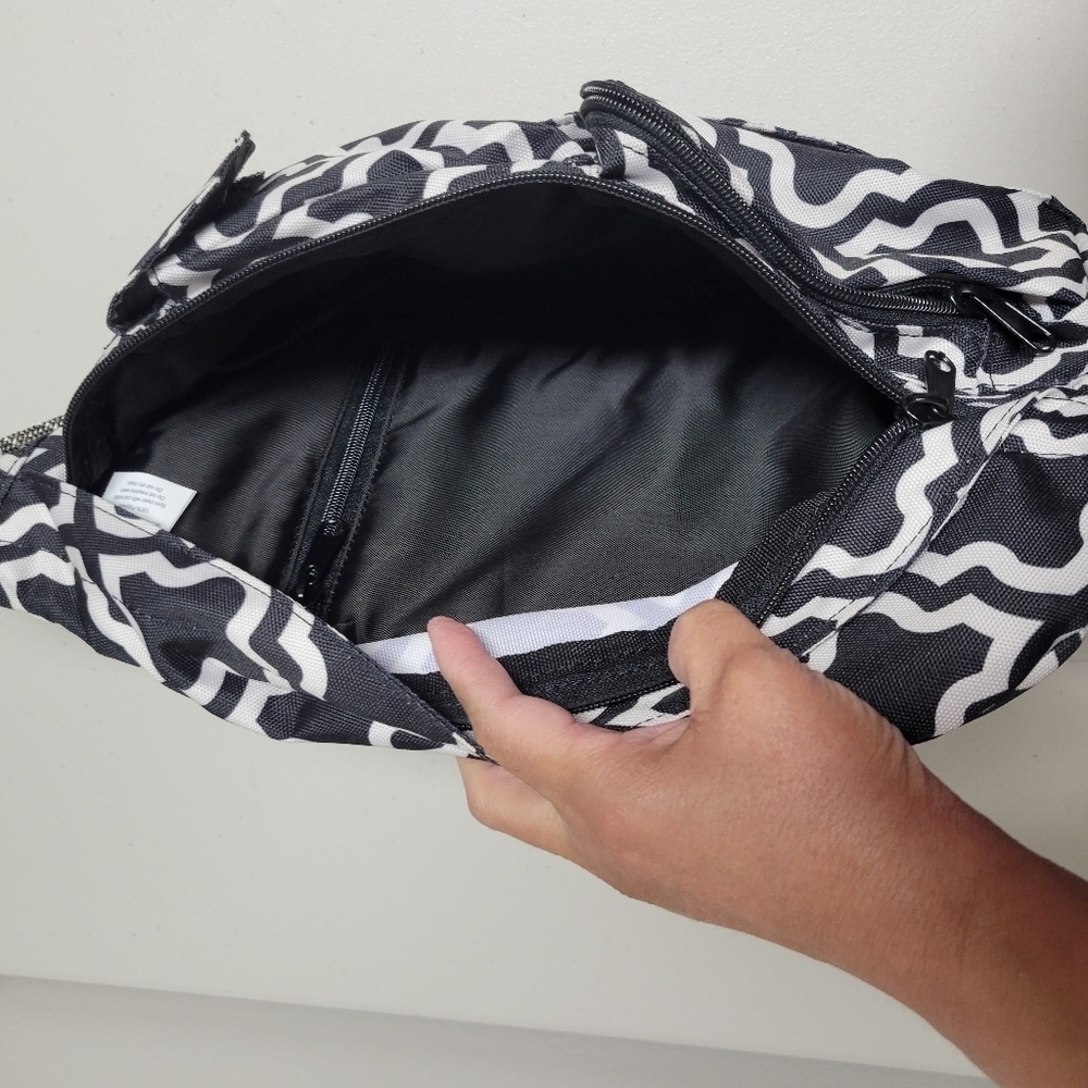 Kavu Mini Rope Sling Bag - Picture 6 of 9